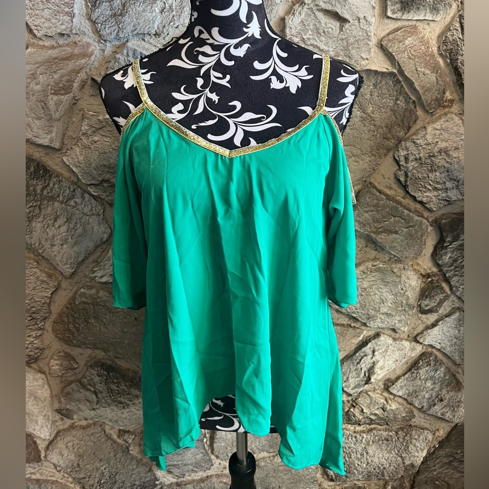 Dots Green & Gold Open Shoulder Top L